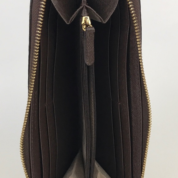 Michael Kors Snake Skin Embossed Wallet - Picture 7 of 10